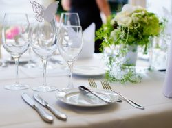 社会人が結婚式で恥を掻かないためのお酒マナー講座