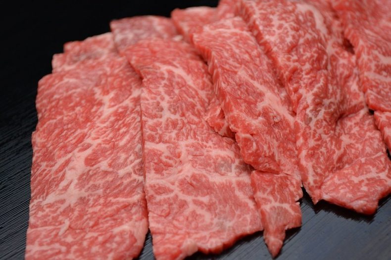 松阪牛 焼肉(肩、モモ、バラ) B (200g)
