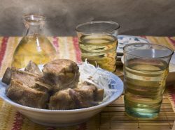 焼酎好きなら知らなきゃ損!泡盛のおいしい飲み方7選