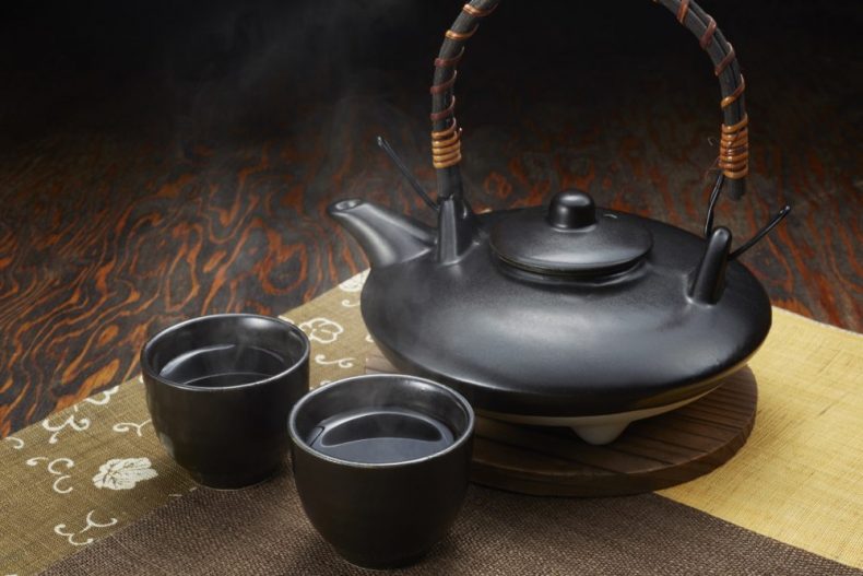そば焼酎好きに!プレミアムな焼酎のトレンドおさえてさらにおいしく そば焼酎好きに!プレミアムな焼酎のトレンドおさえてさらにおいしく