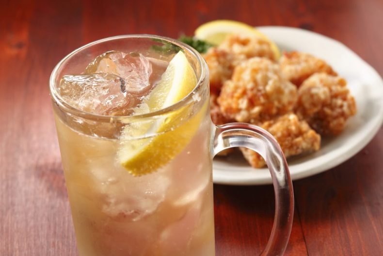 ハイボールに合う食事はコレ!お酒に合う激ウマ唐揚げアレンジ4選! ハイボールに合う食事はコレ!お酒に合う激ウマ唐揚げアレンジ4選!